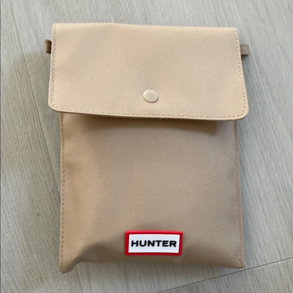 Hunter Tan Crossbody Bag-New